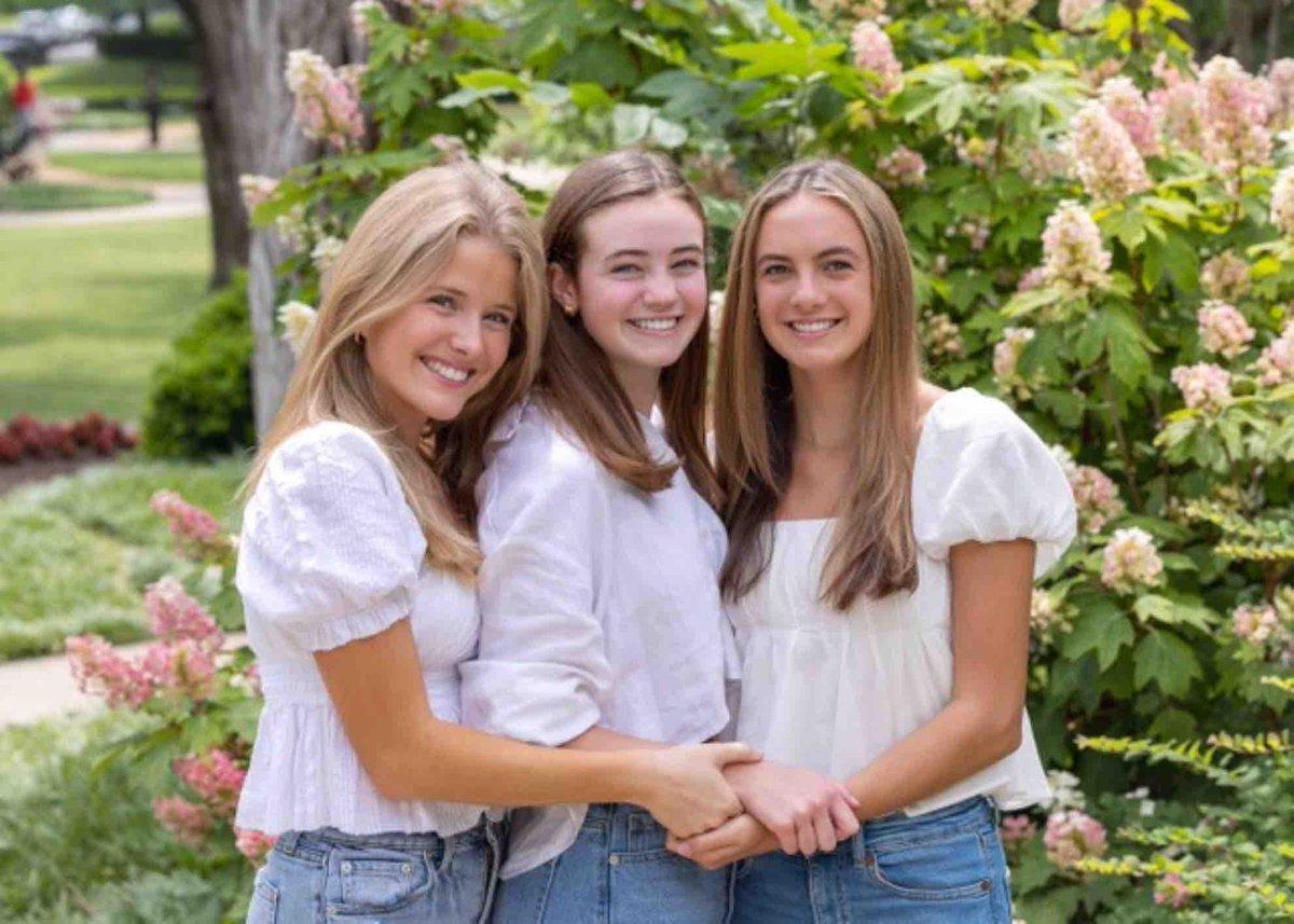 scotsathletics's tweet photo. Congratulations to the 2023-24 Lady Scots Cross Country Captains!!
Ashley Goldman, Rylie Galanos & Adalyn Booth
#LadyScotsCC #Captains https://t.co/13RtsQ7LcM