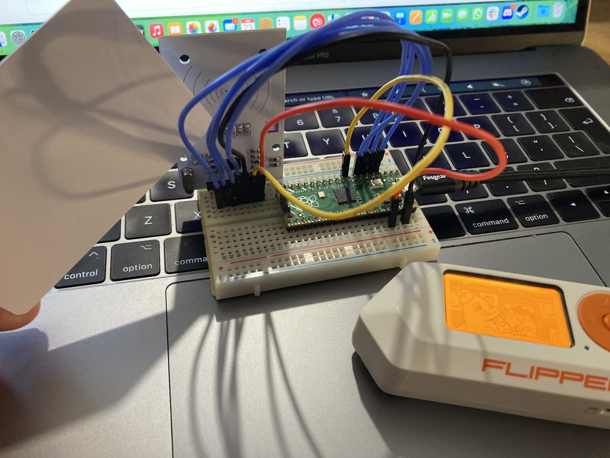aallan's tweet image. This weekend will mostly consist of playing around with #NFC tags and #RaspberryPiPico.