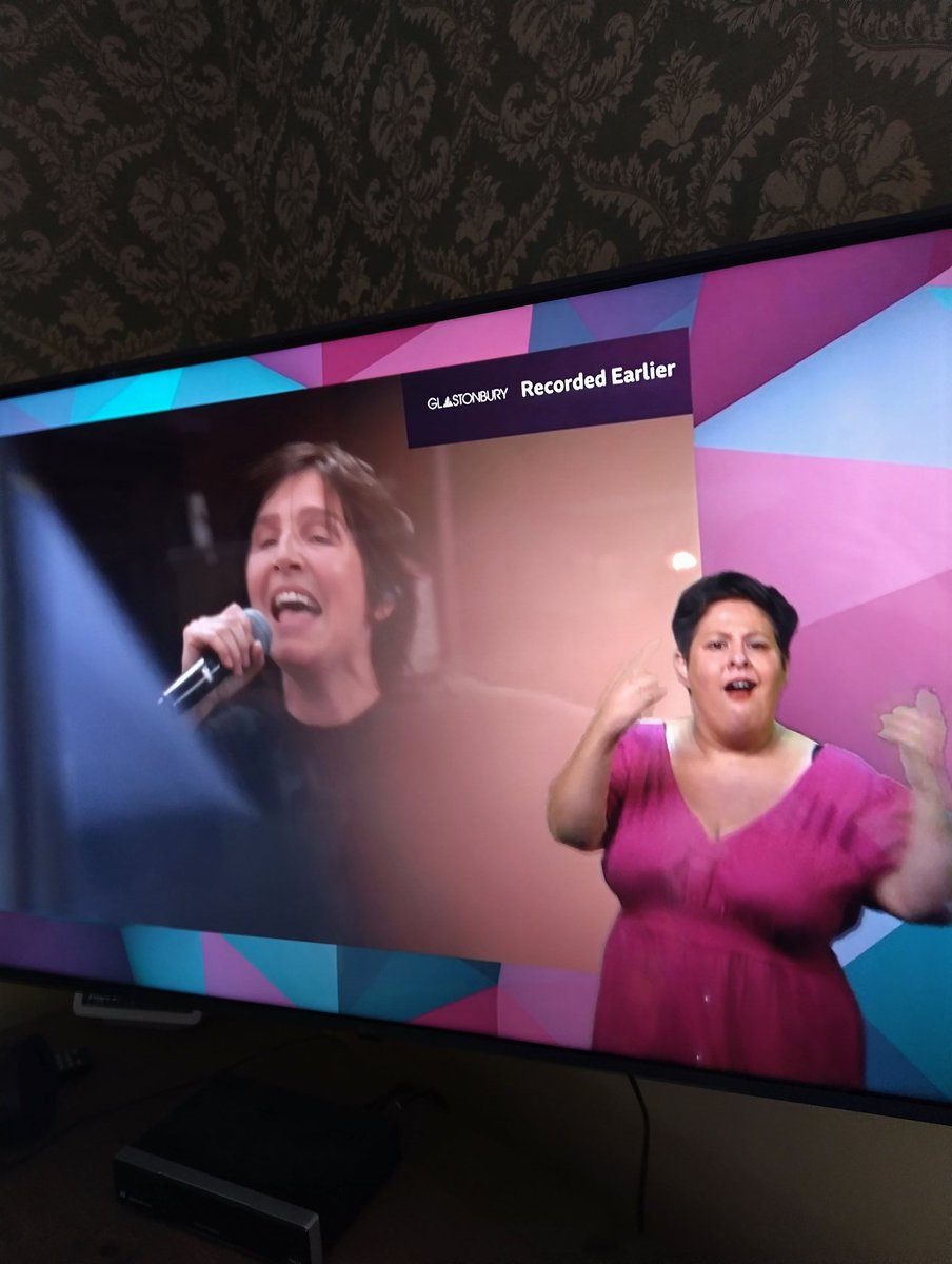 PaulMoorhead's tweet photo. Hey @bbcglasto I don't know the name of this BSL signer on the Texas set but she smashed it! A joy to watch. https://t.co/maW7oQjbmh