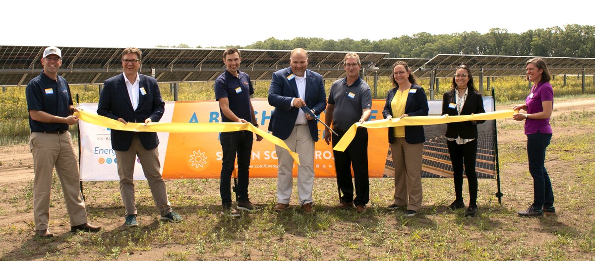 mnpower's tweet photo. Celebrating Sylvan Solar w/ local leaders &amp; labor partners. The 15.2-megawatt array, 1 of 3 solar projects boosting economic recovery, powers 3,400 homes! @WhiteEarthTribe  @RREALSolar  @MN_PUC  @skeltonjosh3  @JKSullivanMN @lucasfranco5  @LIUNAMinnesota  @jennifer_jae82 https://t.co/ZKjELpmhxa
