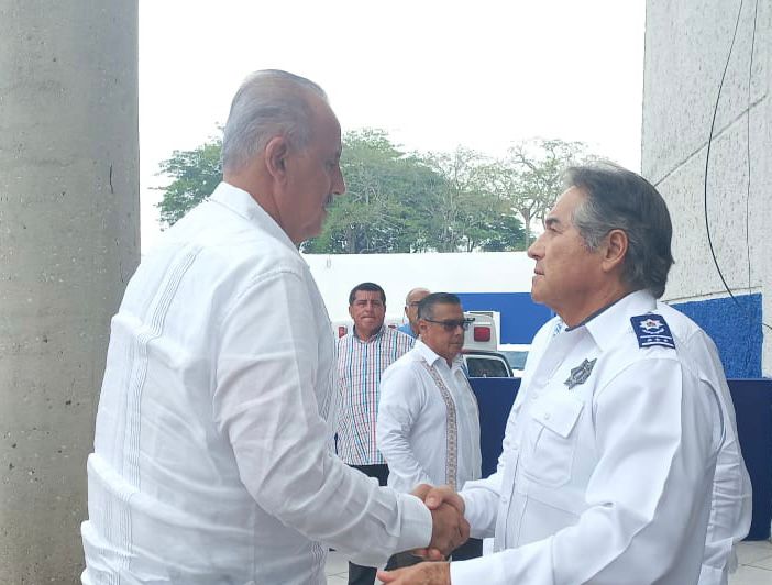 SSPC Tabasco on Twitter: "Recibe el secretario de la SSPC, Hernán ...