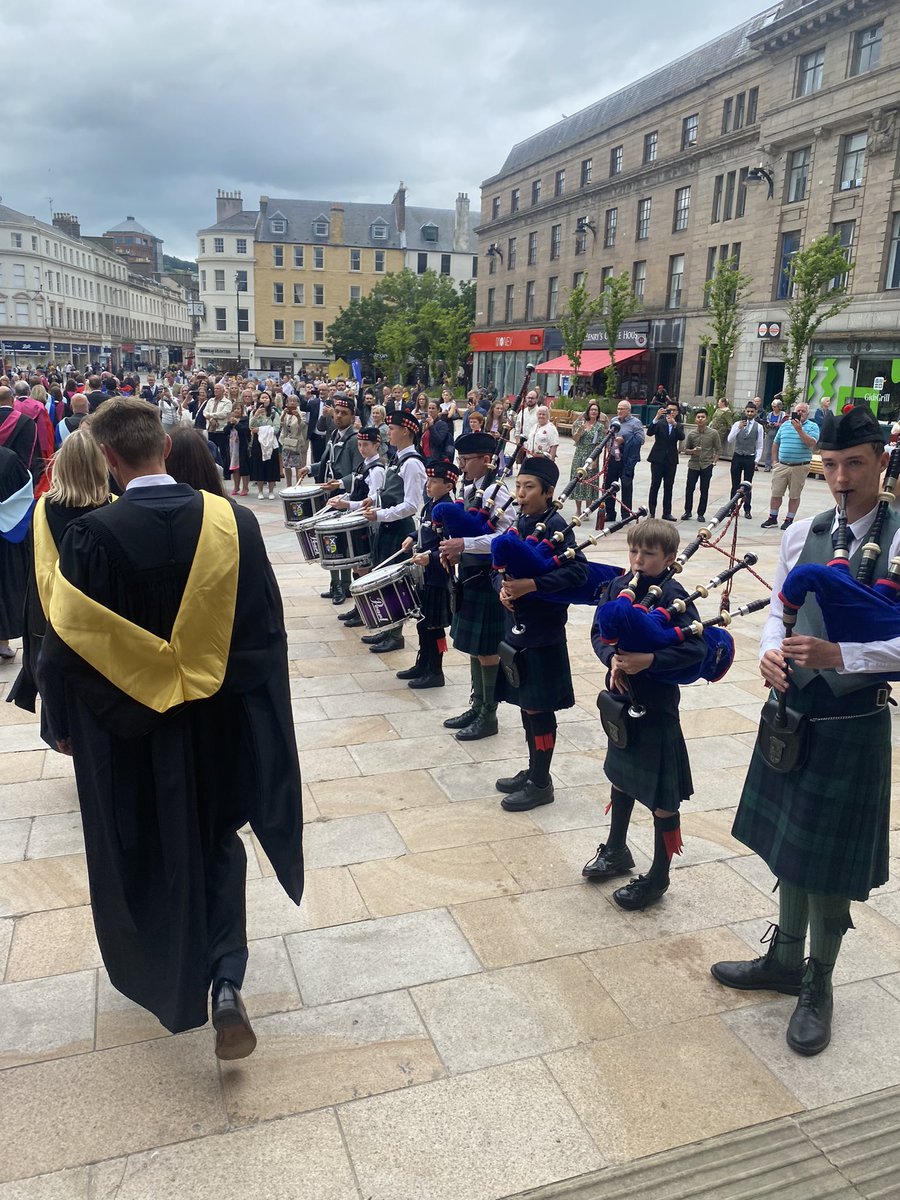 Thomas Lamont (@thomasjlamont) on Twitter photo Wonderful day celebrating our graduating class of 2023 <a href="/dundeeuni/">University of Dundee</a> <a href="/DundeeDental/">Dundee Dental School</a>. So nice to meet their proud friends and families. They coped so well with the ever changing past few years caused by the pandemic. Wonderful day celebrating our graduating class of 2023 <a href="/dundeeuni/">University of Dundee</a> <a href="/DundeeDental/">Dundee Dental School</a>. So nice to meet their proud friends and families. They coped so well with the ever changing past few years caused by the pandemic.