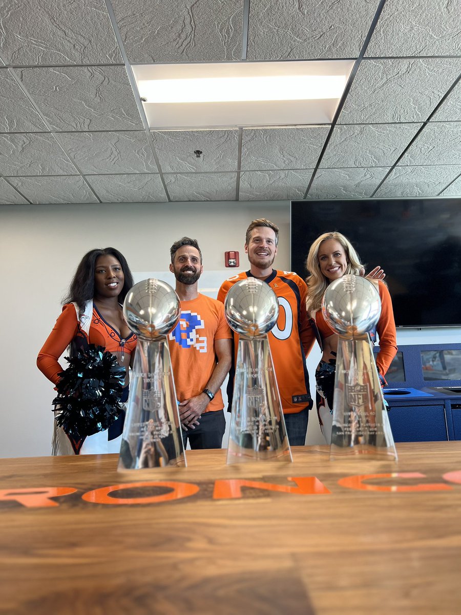 ThatsGoodSports (@brandonperna) on Twitter photo What a day. The <a href="/Broncos/">Denver Broncos</a> showed out. First class organization top to bottom. <a href="/tomgrossicomedy/">Tom Grossi</a> is a legend What a day. The <a href="/Broncos/">Denver Broncos</a> showed out. First class organization top to bottom. <a href="/tomgrossicomedy/">Tom Grossi</a> is a legend