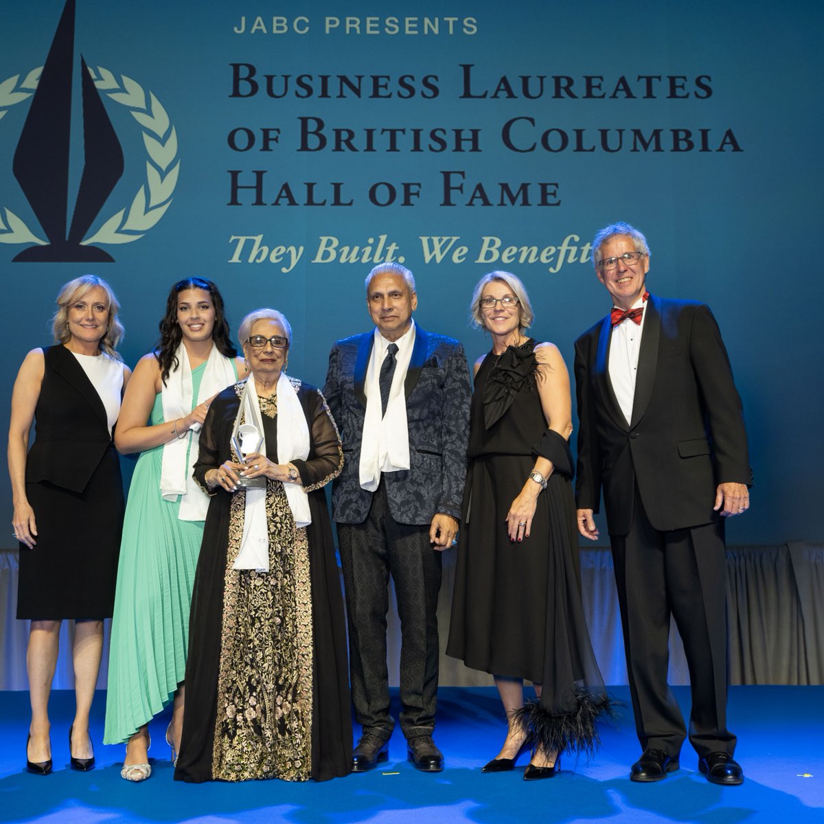 Congratulations to the family of Dr. Asa Johal, O.C., O.B.C., on his induction into the Business Laureates of B.C. Hall of Fame. We’re grateful for his family’s support which has spanned over 3 decades. Thank you, Dr. Johal, for all you've done for BC’s kids. @jeeviejaiho @payalf
