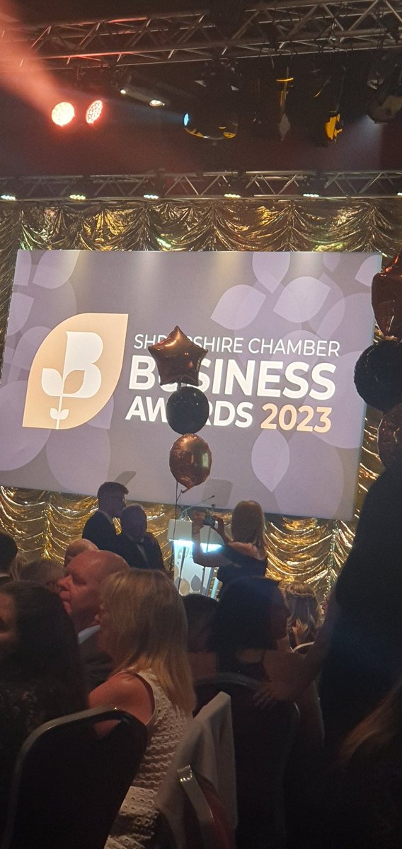 m_walker1977's tweet photo. At the #scba2023 supporting my husband and his business #MakeYourLifeCount @leadersaskwhy Let the awards begin! 🏆#MYLC https://t.co/Wk6y9zzmxI