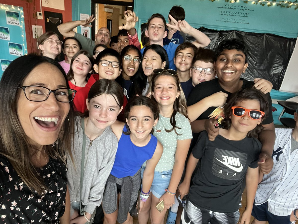 That’s a wrap!!! Bittersweet send off for these learners! We can’t wait to hear about your future successes in 7th grade! Happy summer!!! ☀️🕶️🏖️🎉