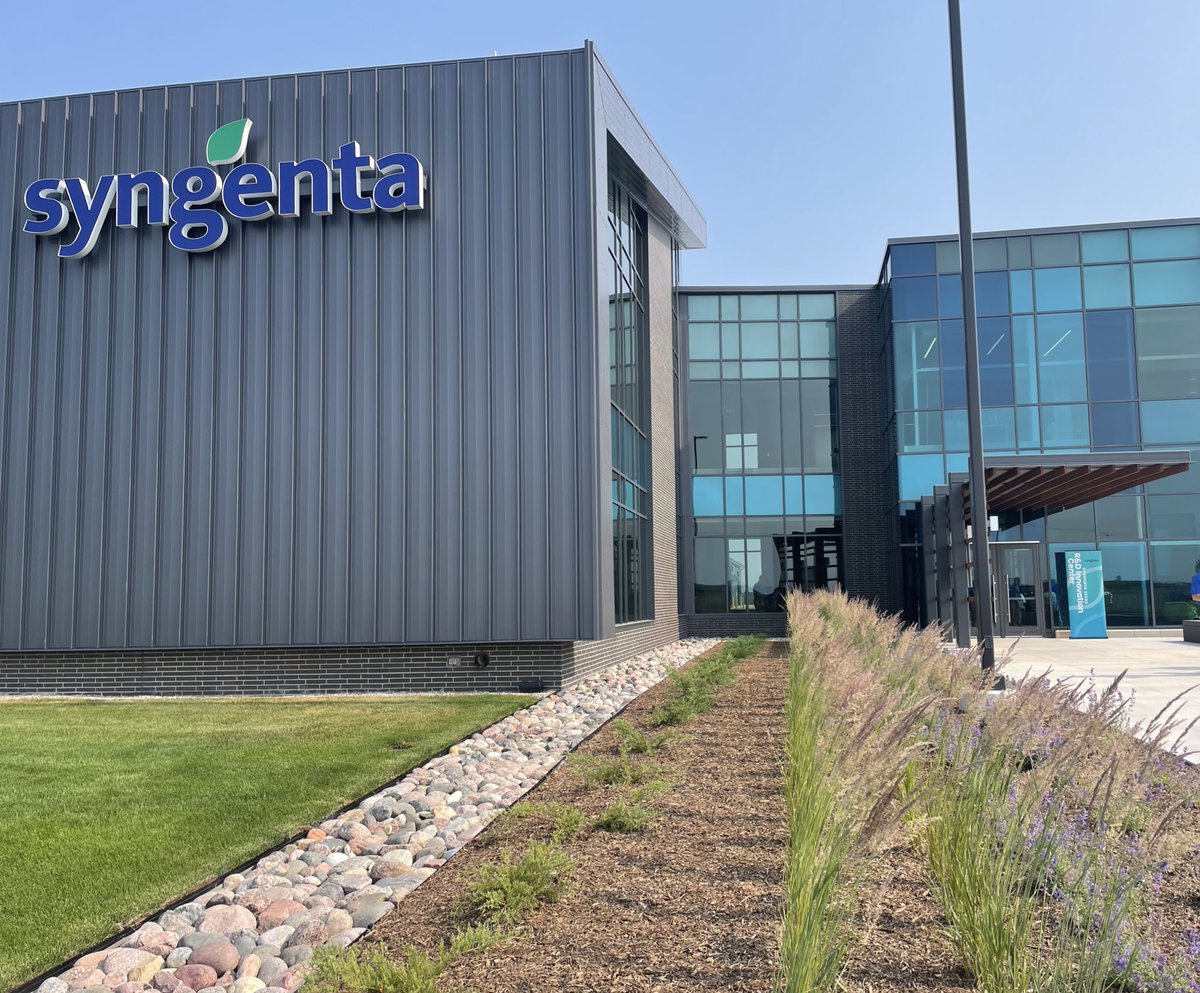 Zeniticist's tweet photo. An excellent event today to celebrate the grand opening of the Syngenta innovation center at Malta, IL! A great turn out with farmers, community members, high school and college students, and Syngenta leadership. #Syngentaproud #agtech #SyngentaGrandOpening @SyngentaUS @Syngenta https://t.co/H0eBY6ZDIU
