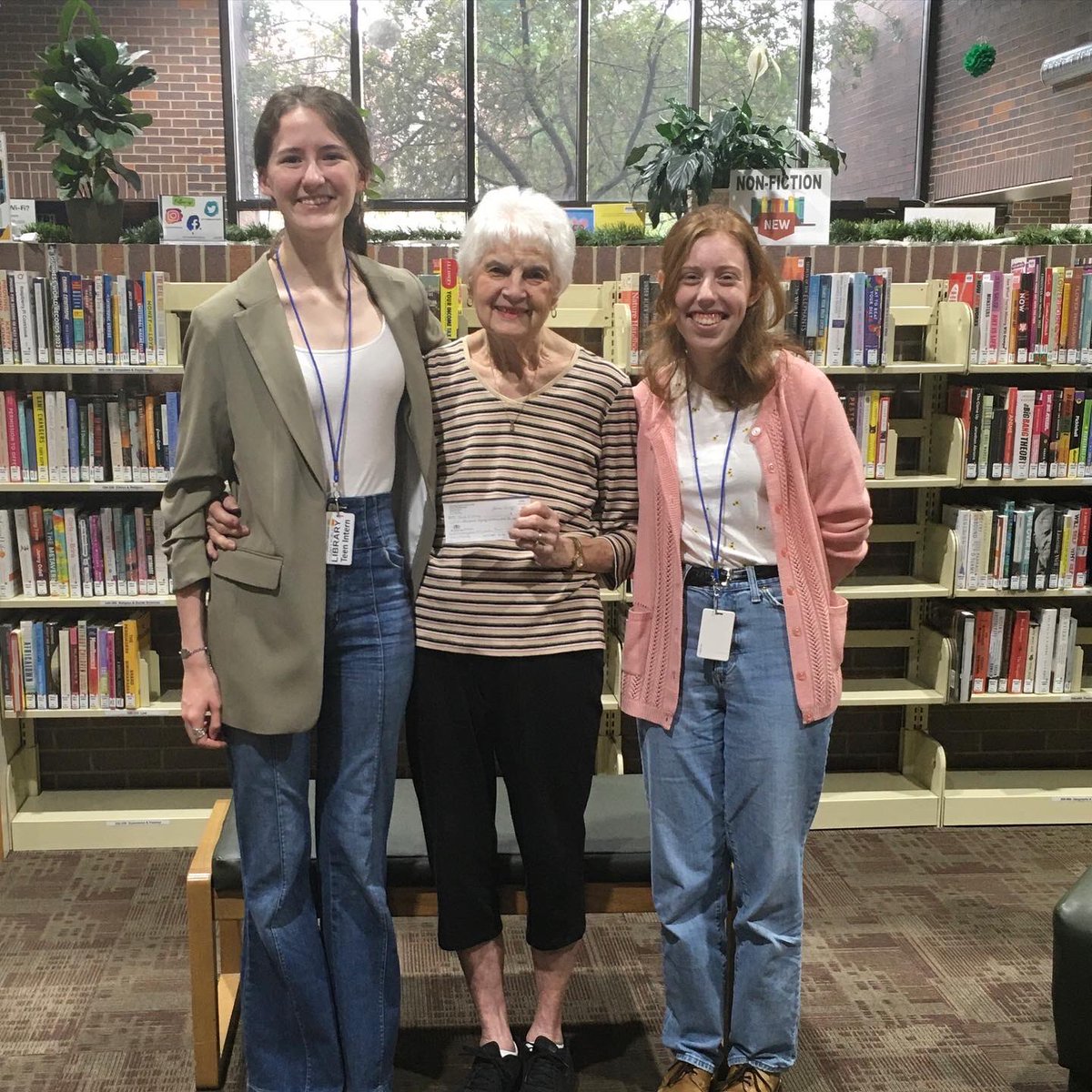 TroyMiamiCtyPL's tweet photo. Thank you, Connie Weisenbarger, Troy High School Class of 1959, for donating to #TMCPL and for your great suggestions to our teen interns about the importance of reunions! https://t.co/Wugg2e0oAd