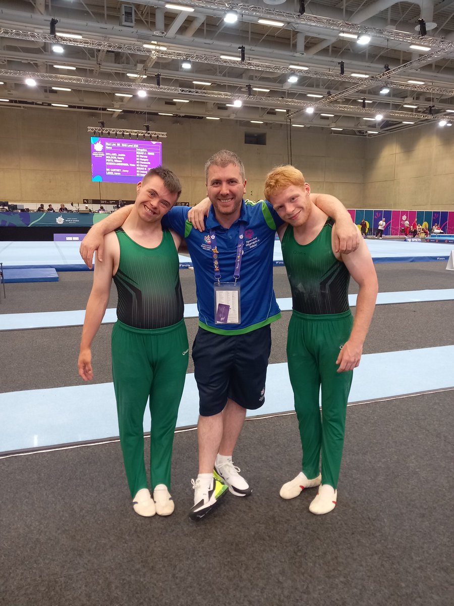 TeamIrlSport's tweet photo. Artistic Gymnastics coach Anthony standing proudly with gymnasts Aaron Lenzi and Jonny McCartney who are smashing their routines! π€ΈββοΈπ€ΈββοΈ #SOIreland #SOArtisticGymnastics #Berlin2023 #UnbeatableTogether https://t.co/qR6LmTGKKC