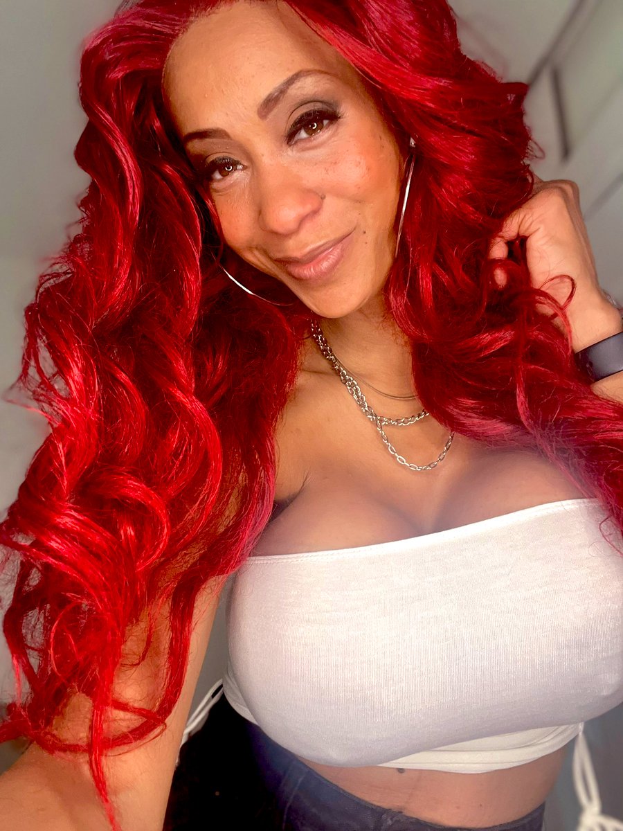 Gloria L'Amour on Twitter "Red?‼️ Where? Gloria"