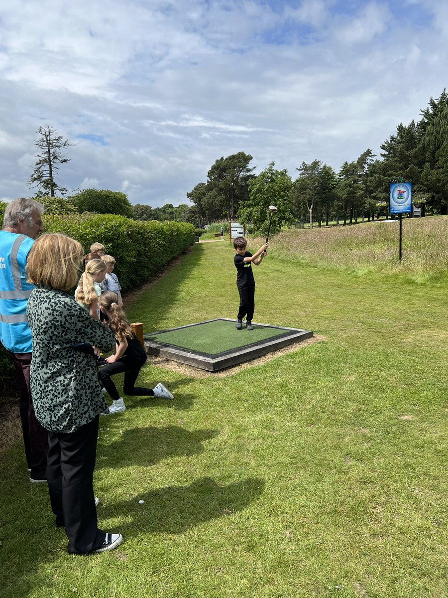 FifeActiveSch's tweet photo. β³οΈπ―π΅ | Park Gowf Festival
A great day celebrating Park Gowf at Dunnikier Park Community GC! π
π 40 participants π€©ππ
Well done to @CapshardPS @FairIslePS @TorbainPS @ValleyPSKdy & @thornton_ps for taking part in this awesome sport!
@ScottishGolf #SportForCommunities https://t.co/8zJteriCAS