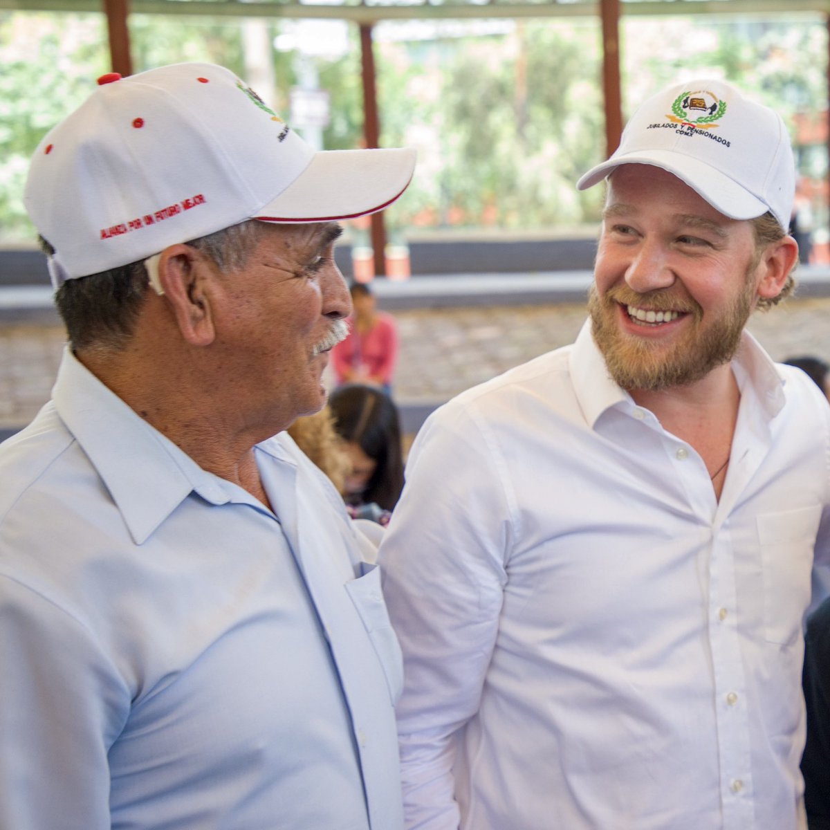 STaboadaMx's tweet photo. Los trabajadores de la #CDMX son esenciales para construir la ciudad en la que todos queremos vivir, por eso es muy importante darles certeza y transparencia en sus condiciones laborales, incluidas las Cajas de Previsión Social. En #BenitoJuárez estamos agradecidos con su labor. https://t.co/0YTWJKUnQk