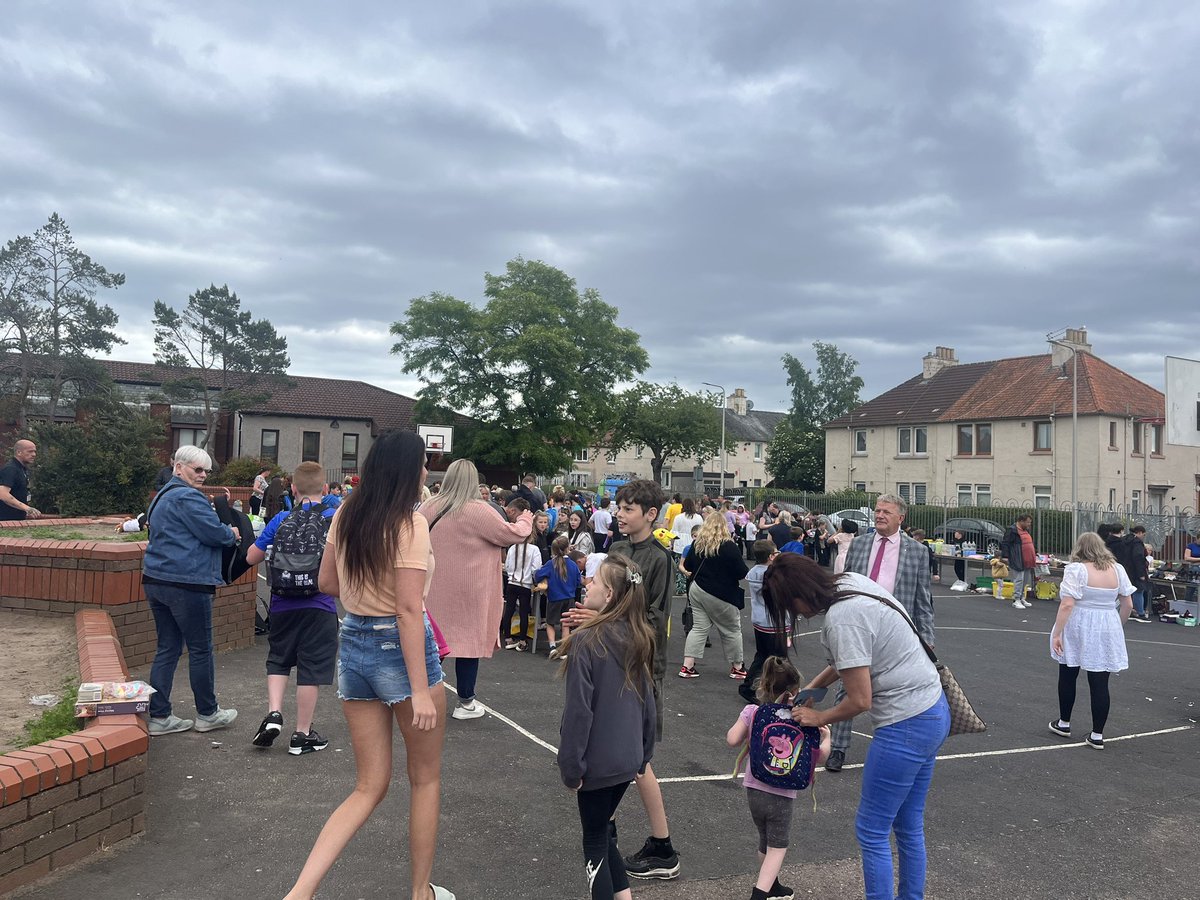 pathheadprimary's tweet photo. Thanks to everyone who came and supported our Summer Fayre at Pathhead Primary today. It was such an amazing afternoon with a buzz of excitement. Our children were helpful, respectful and so kind to each other. We really do have the best community and school. Over £1200 raised. https://t.co/27ztHvlCjL