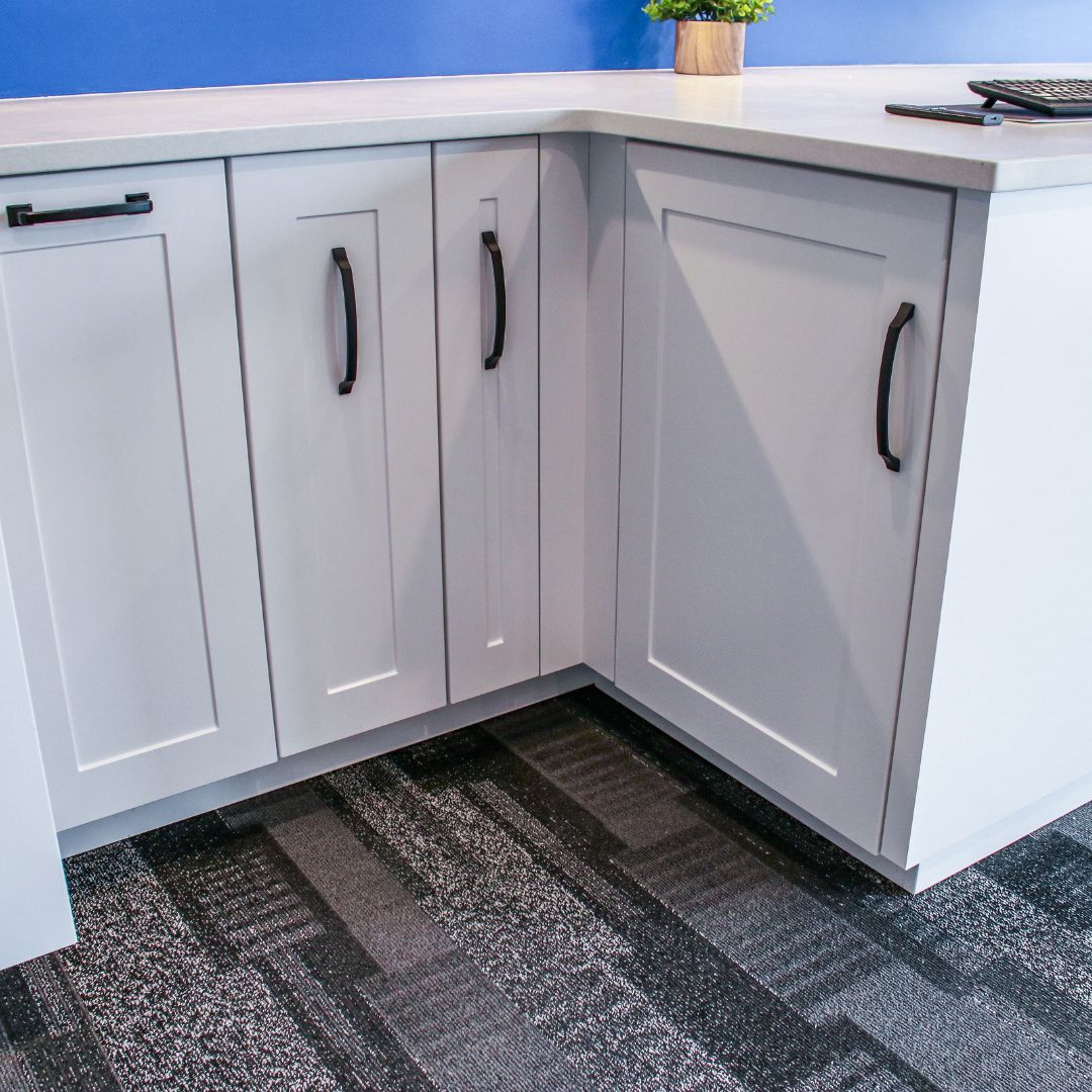 kipco_limited's tweet image. As a cabinet manufacturer, it is highly recommended that you endorse concealed cabinet hinges to your clients, as they offer these 3 unique benefits.

Learn More: kipco.ca/3-major-advant…

#Kipco #cabinethinges #kitchenhardware #cabinethardware #hardwaresupplier