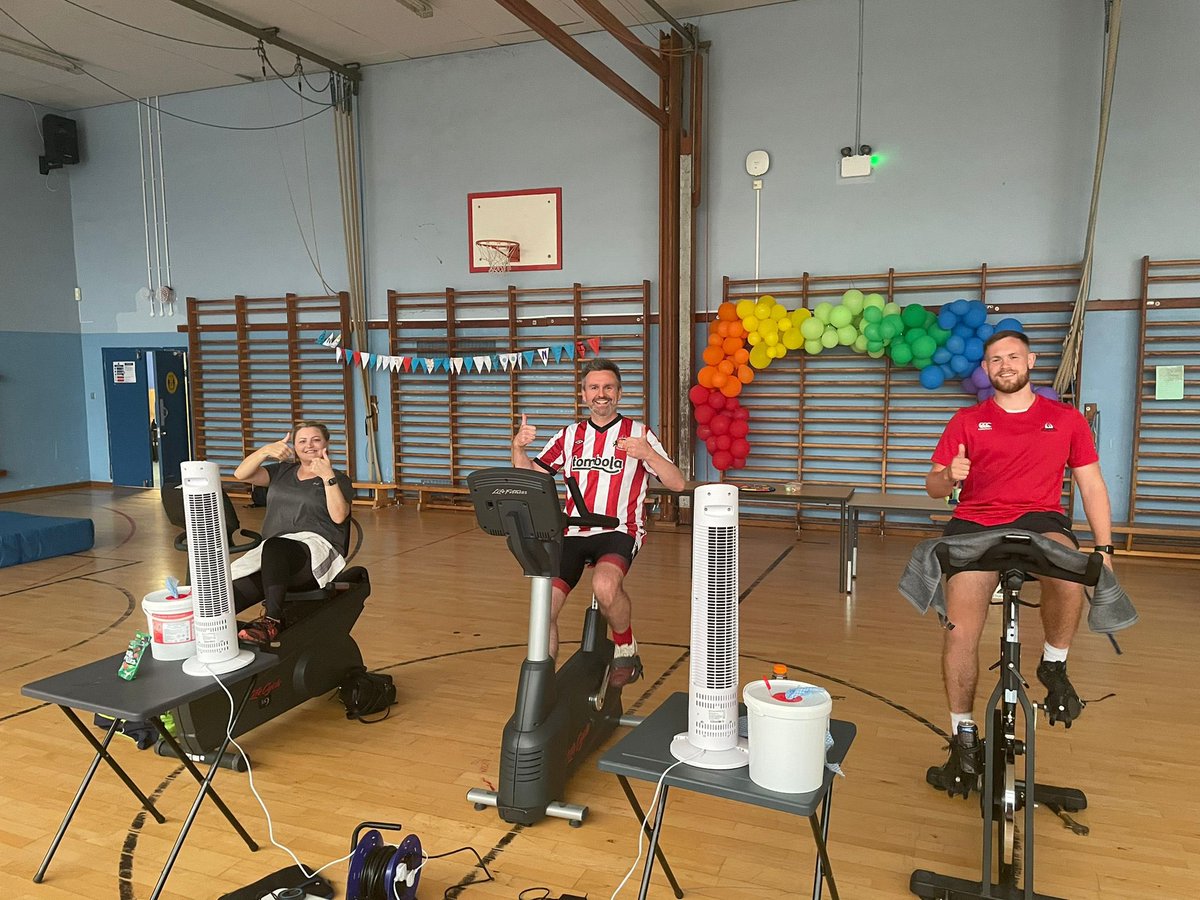 Team 4 have taken over and are on the saddle until 11:45pm - SMASHING IT🌈💪🏼