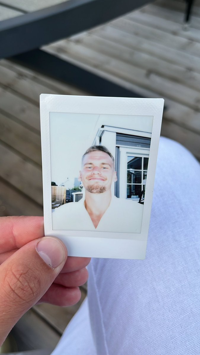 Arvid Olin tweet media