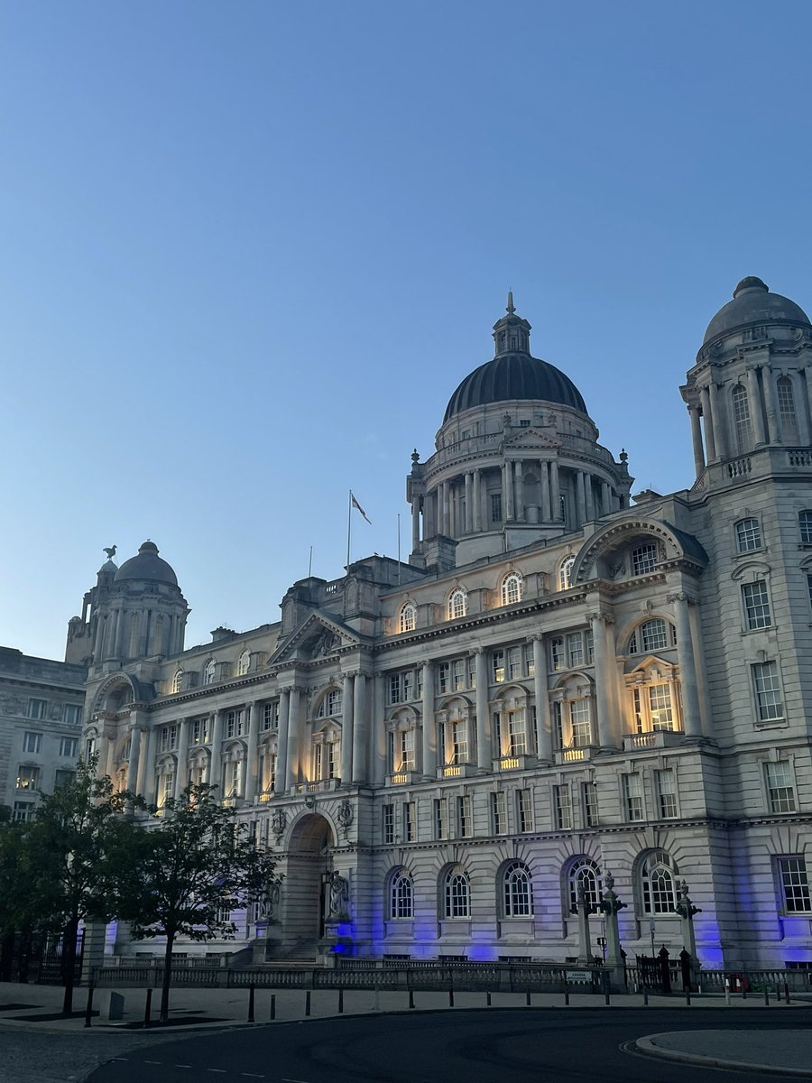 Amazing week at the <a href="/BritSocGastro/">BSG</a> #BSG23 conference! It was a great opportunity as a medical student. The networking was great and the presentations were inspiring! Thank you for the amazing time! 
I really liked <a href="/ibdseb/">Seb</a> presentation showing a realistic research journey!