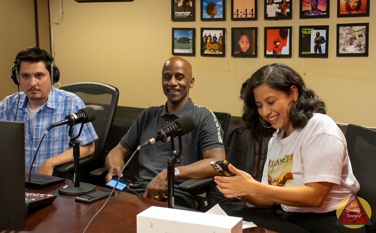 alxomega's tweet photo. What an incredible interview we had #Juneteenth with legendary comedian, actor, producer @DamonWilliam he shared stories of his 30 career &amp; more. With is in collab with @TheMediaLounge_  &amp; @WindyCityUG 
#damonwilliams #comedy #comidian #pics #radio #radioshow #radiohost #Trending https://t.co/6kedSrySv5