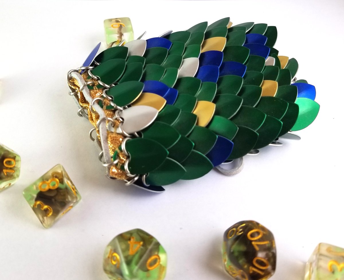 Games By Bee tweet media