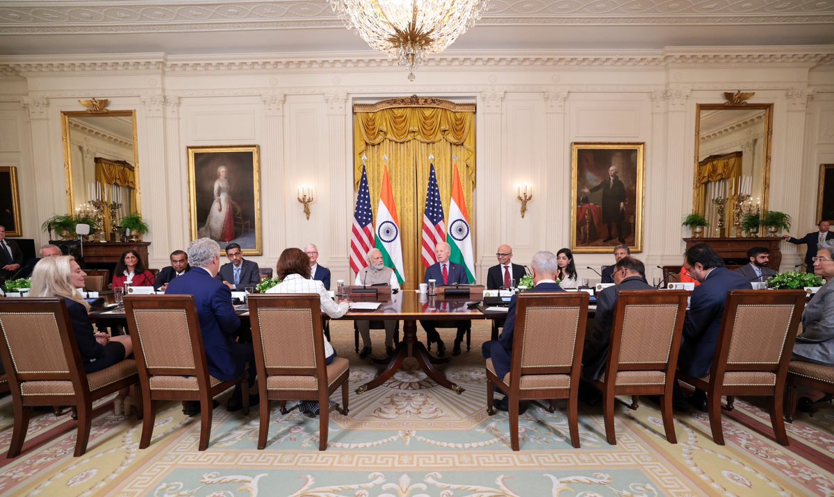 narendramodi's tweet photo. At the White House today, @POTUS @JoeBiden and I met top CEOs associated with tech and innovation to explore ways in which technology can fuel India-USA relations. Harnessing tech for societal betterment is a common goal that binds us, promising a brighter future for our people. https://t.co/lpxCtuxmzq