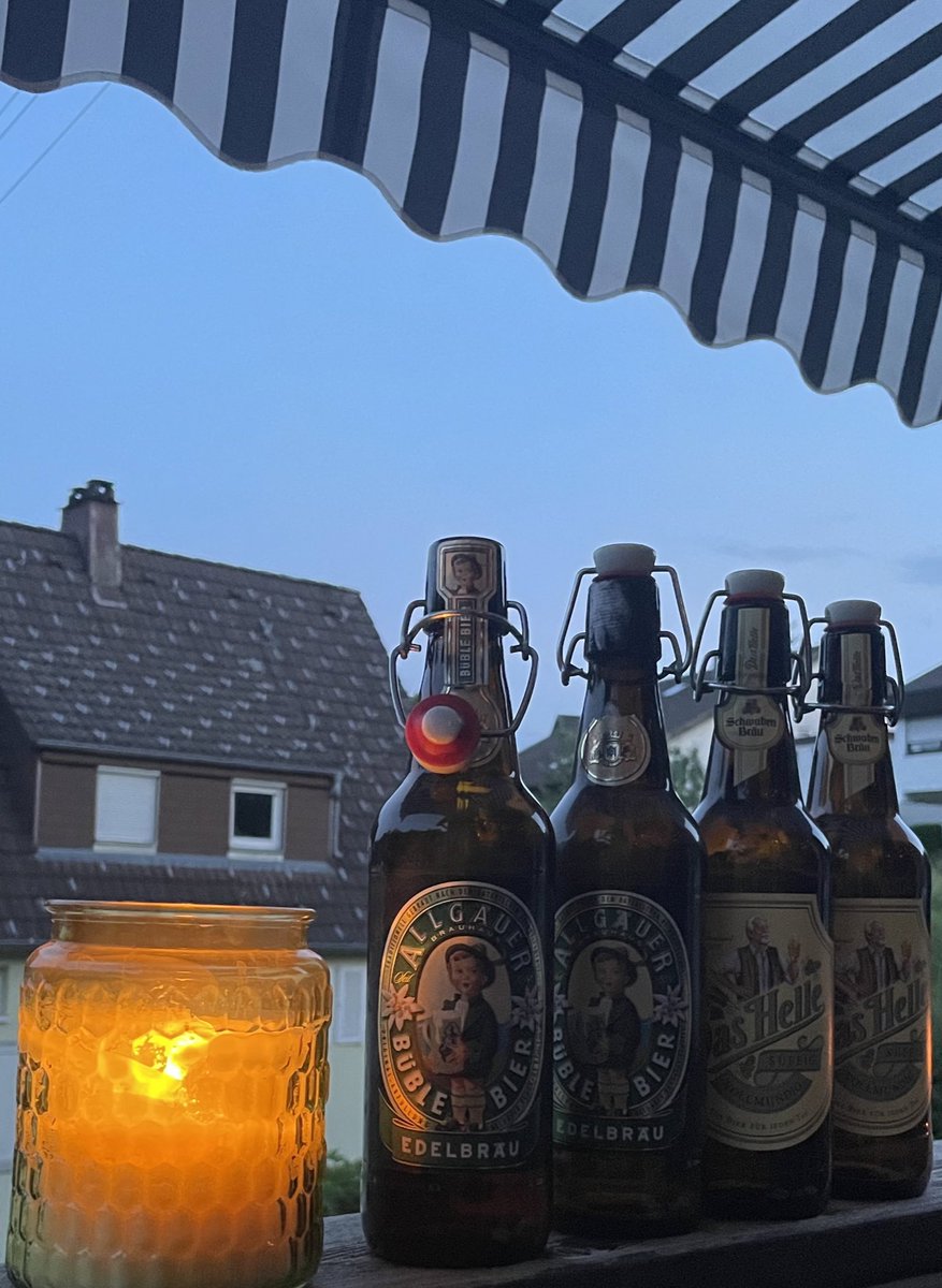 金曜の夜なので、タコパ🐙
21時でもこの明るさって、日本から帰って来たばっかりだから変な感じ😂

明日はシュトゥットガルトの友達に会うし、夏は楽しみが沢山ね🥺❤️

絶対「太ったね」って言われるんだろうな🤣 https://t.co/CUQoqdqV5U