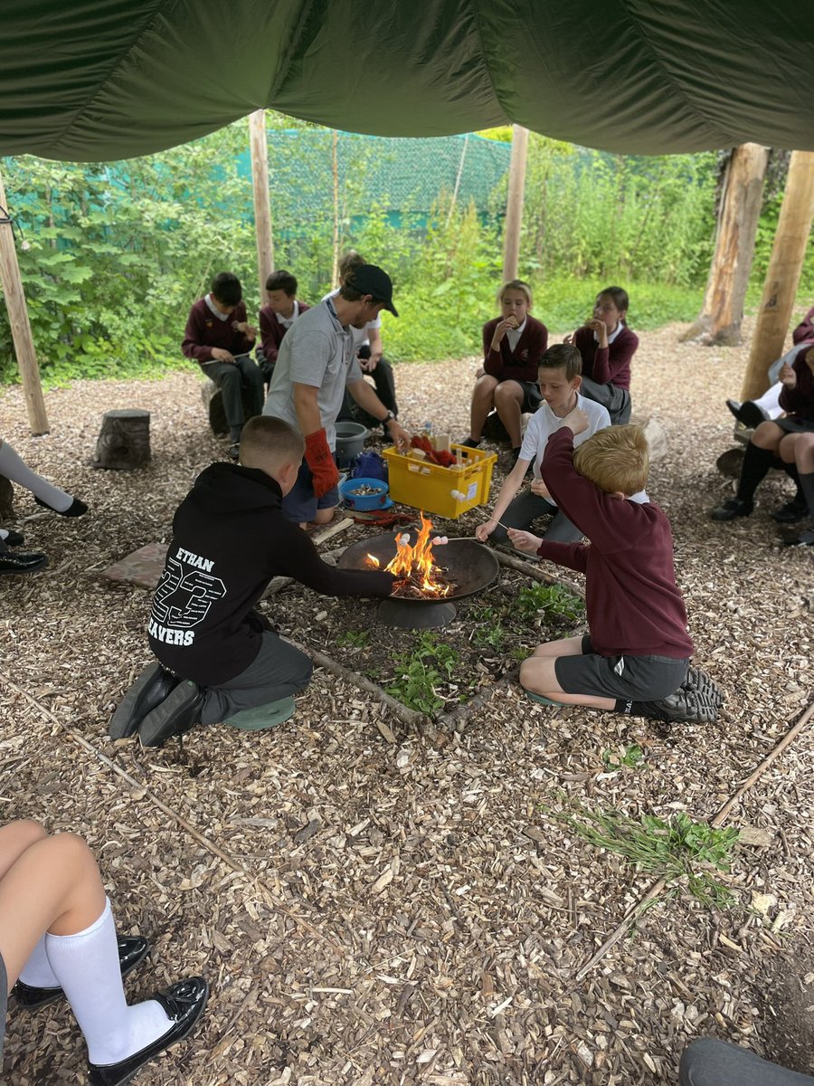 Year6_BroadOak's tweet photo. We had a great day today for Mrs Benton’s last day - we went into the den and had a campfire and toasted marshmallows to make S’mores 😋🔥 https://t.co/gxtVYBXf8Q
