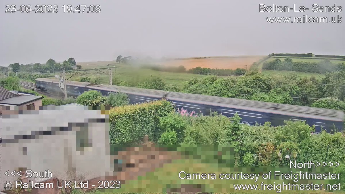 Guard_Amos's tweet photo. Tonights progress of @RailVaramis to @VaramisBHI captured on @railcamlive #BLS #Wigan #Crewe5 and #Crewe2 cams https://t.co/KIUfcb2wYU