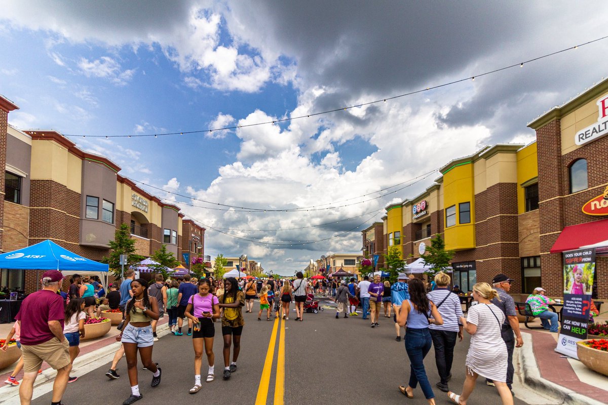 ChalkfestMG's tweet photo. Thanks to everyone who showed u pans showed out a few weekends ago! What a great festival. https://t.co/WVta1Q5P8W