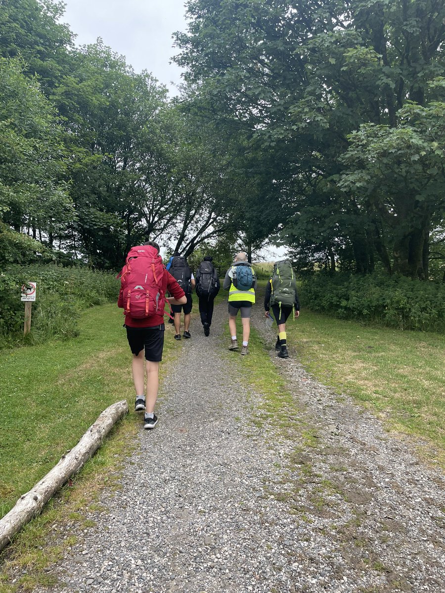 cd_essa's tweet photo. The first DofE Expedition of the year is underway! The weather is on our side and there’s lots of happy faces! #ambitious #allwillsucceed @EssaAcademy https://t.co/3WqhvwP27B