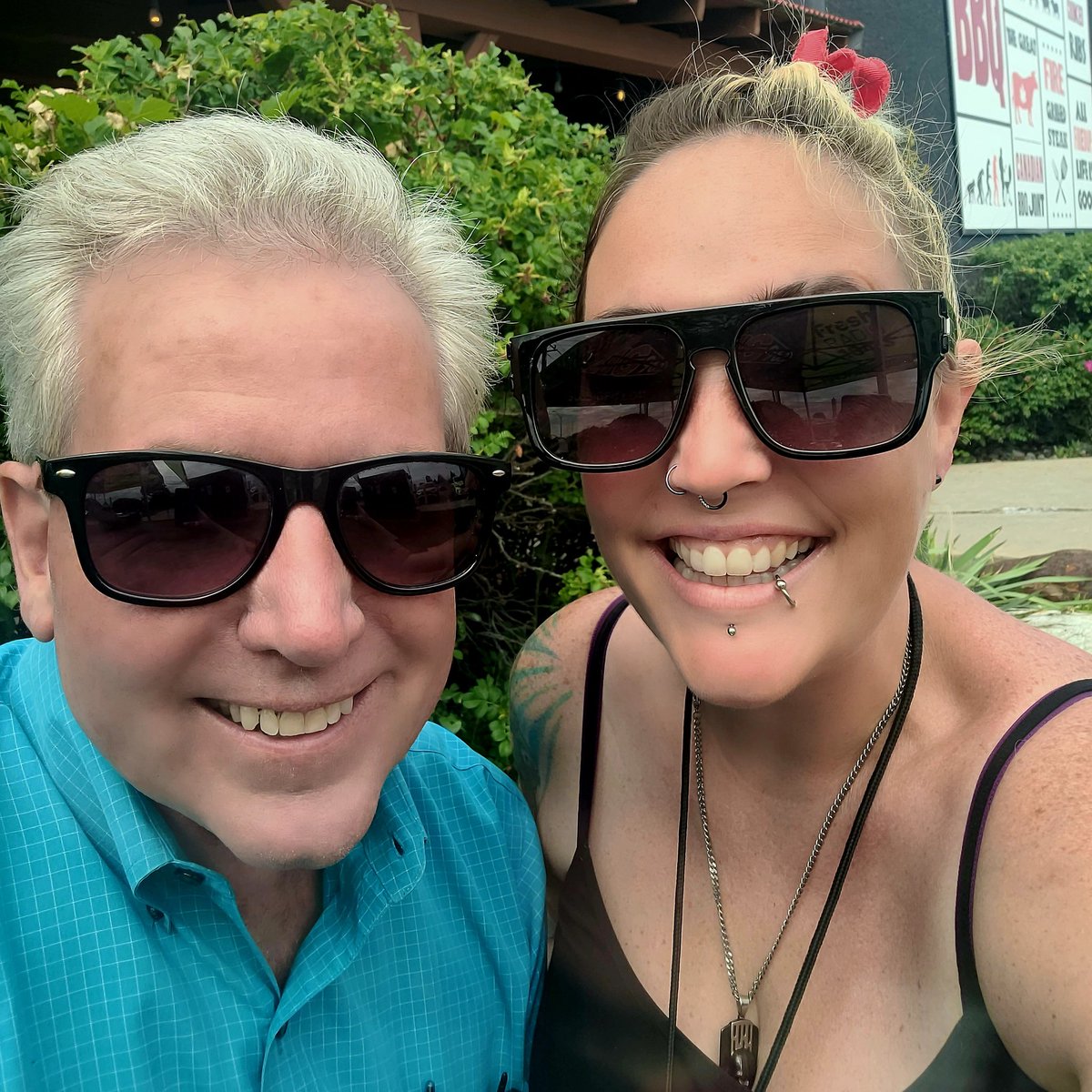 1043FreshRadio's tweet image. Captain Fun Times (Tim) and me want you to come hang with us!

Swag to win, enjoy some serious BBQ, and chill with us!! 🍻 

- @carefulchatting #PatioParty
