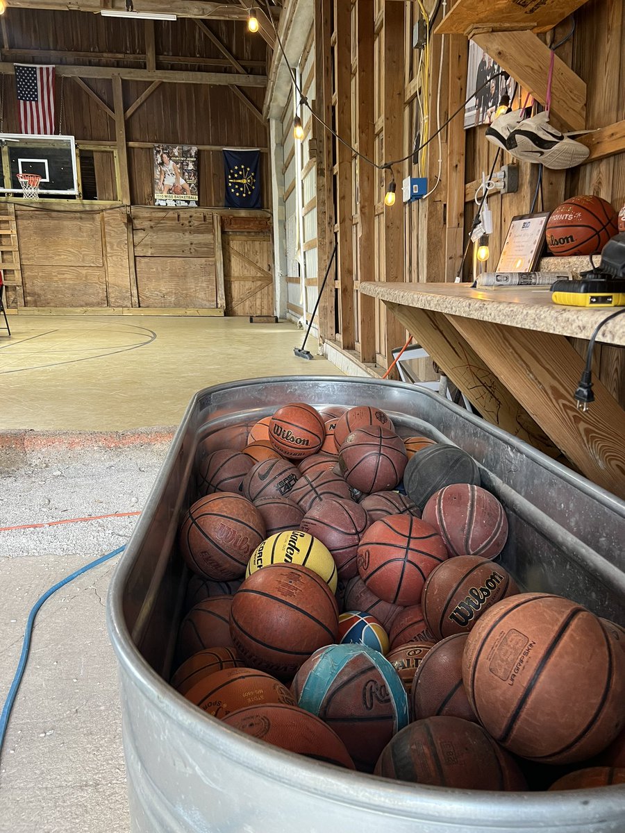 Brian Tonsoni tweet media