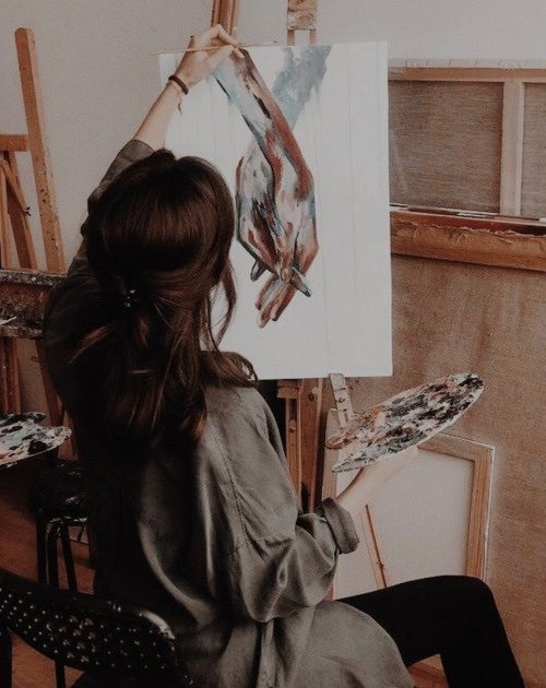 لحظةُ اليوم، هيَ الذكرى غدًا،
فاجعل من كل لحظةٍ تعيشها، ذكريات تفخر بها.
#ذكريات