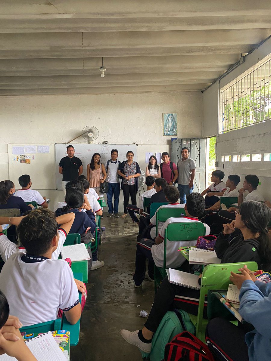 Con compromiso y dedicación, comenzamos actividades en el proyecto de difusión y fortalecimiento en ciencias de <a href="/FCNM_Espol/">Facultad de Ciencias Naturales y Matemáticas</a> con mas de 130 beneficiarios, para generar oportunidades de acceso al sistema de educación superior, #adnespol cerrando la brecha.