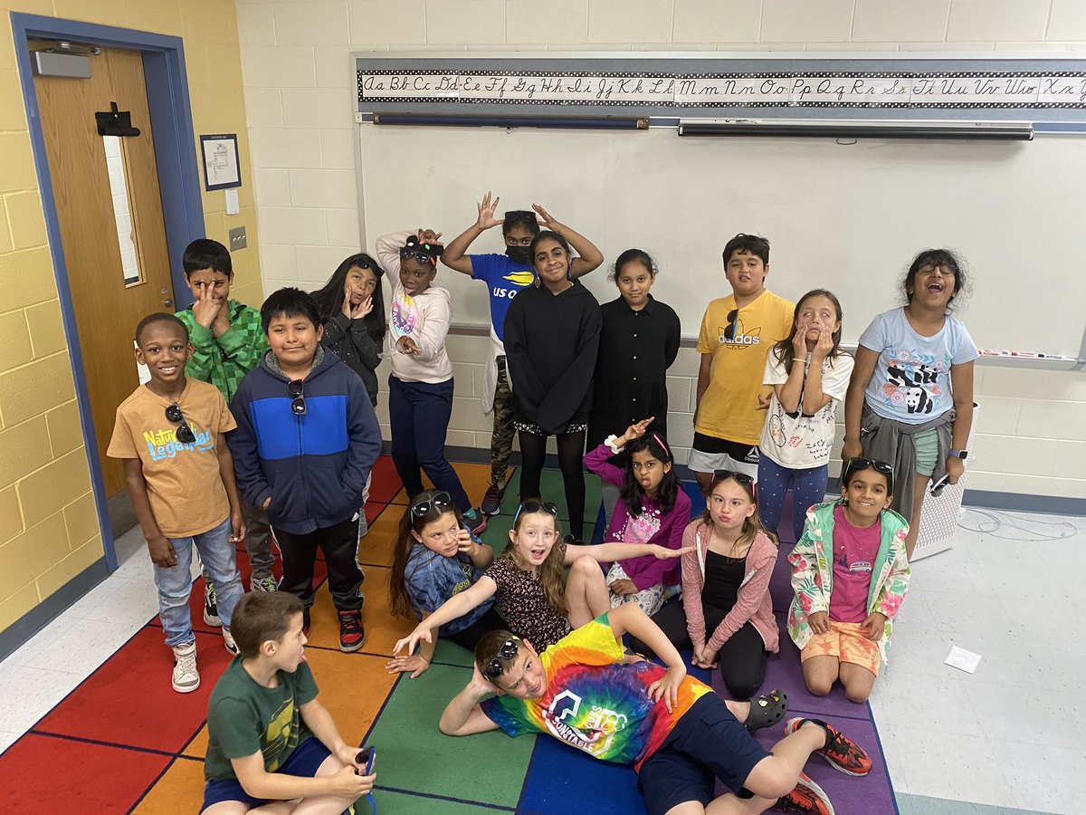 Rachel Stollar tweet media