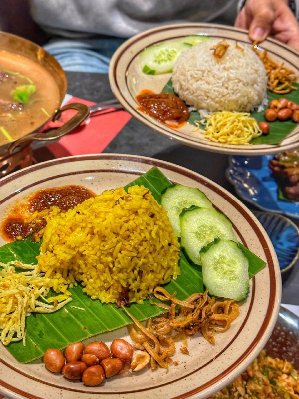 LI1878's tweet photo. #Indonesian #Dining 
This restaurant! What a surprise! Directly upgraded to Treasure Restaurant, authentic incredible ~ I have eaten every food is my love ~ https://t.co/aSp68ydJXa