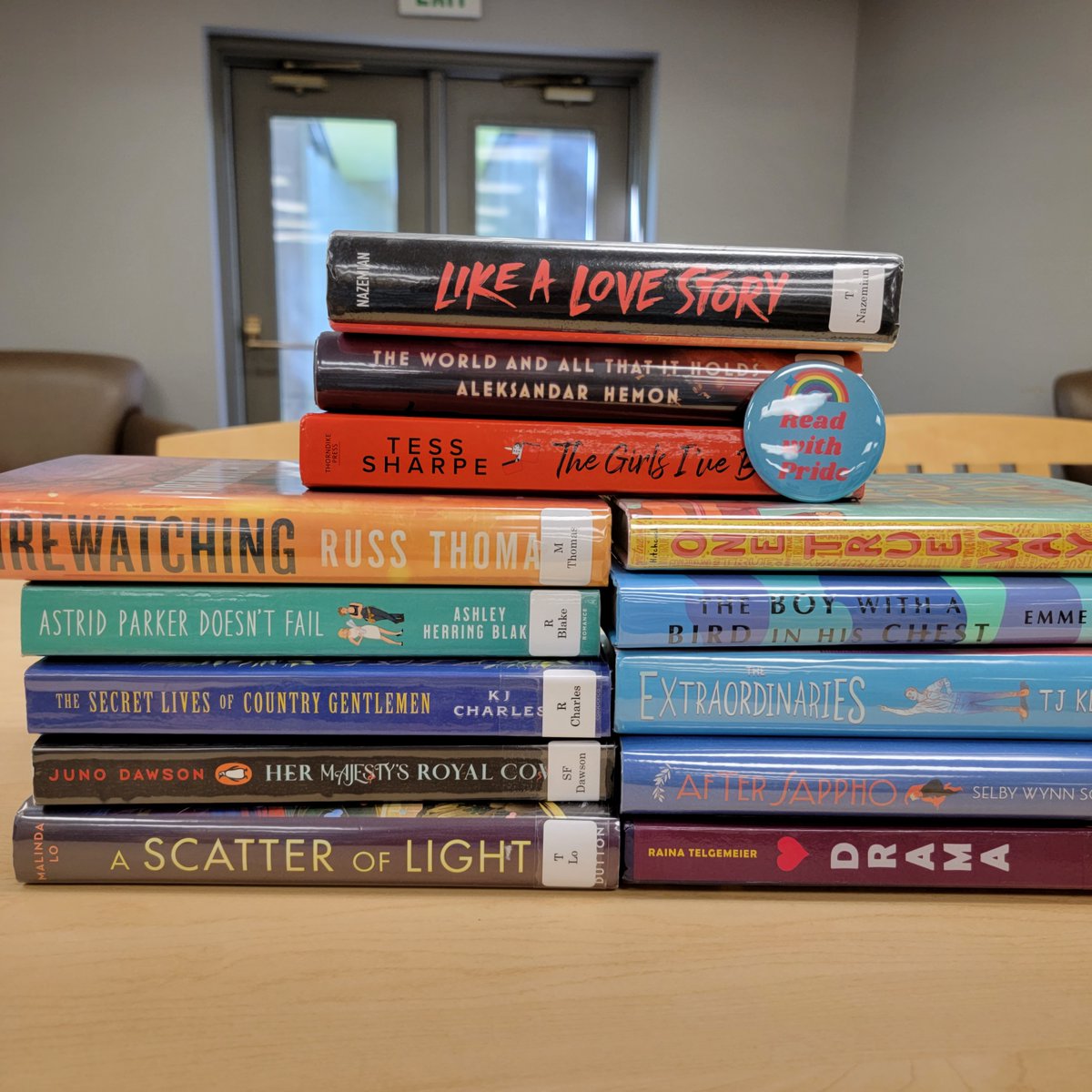 OremLibrary's tweet image. Happy Rainbow Month! If you’re interested in reading rainbow books about pride and LGBTQIA topics, here’s a list of some new and popular novels for adults and teens: blog.oremlibrary.org/rainbow-book-m…
#OremLibrary #LibraryBlog #BlogPost #RainbowMonth #readwithpride #lgbtqbooks