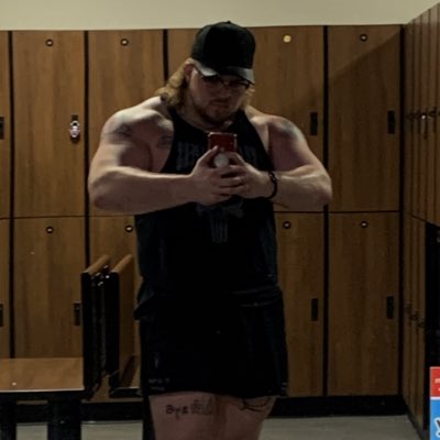 BrenninMiller's tweet photo. #NewProfilePic https://t.co/Y2WjybFnue