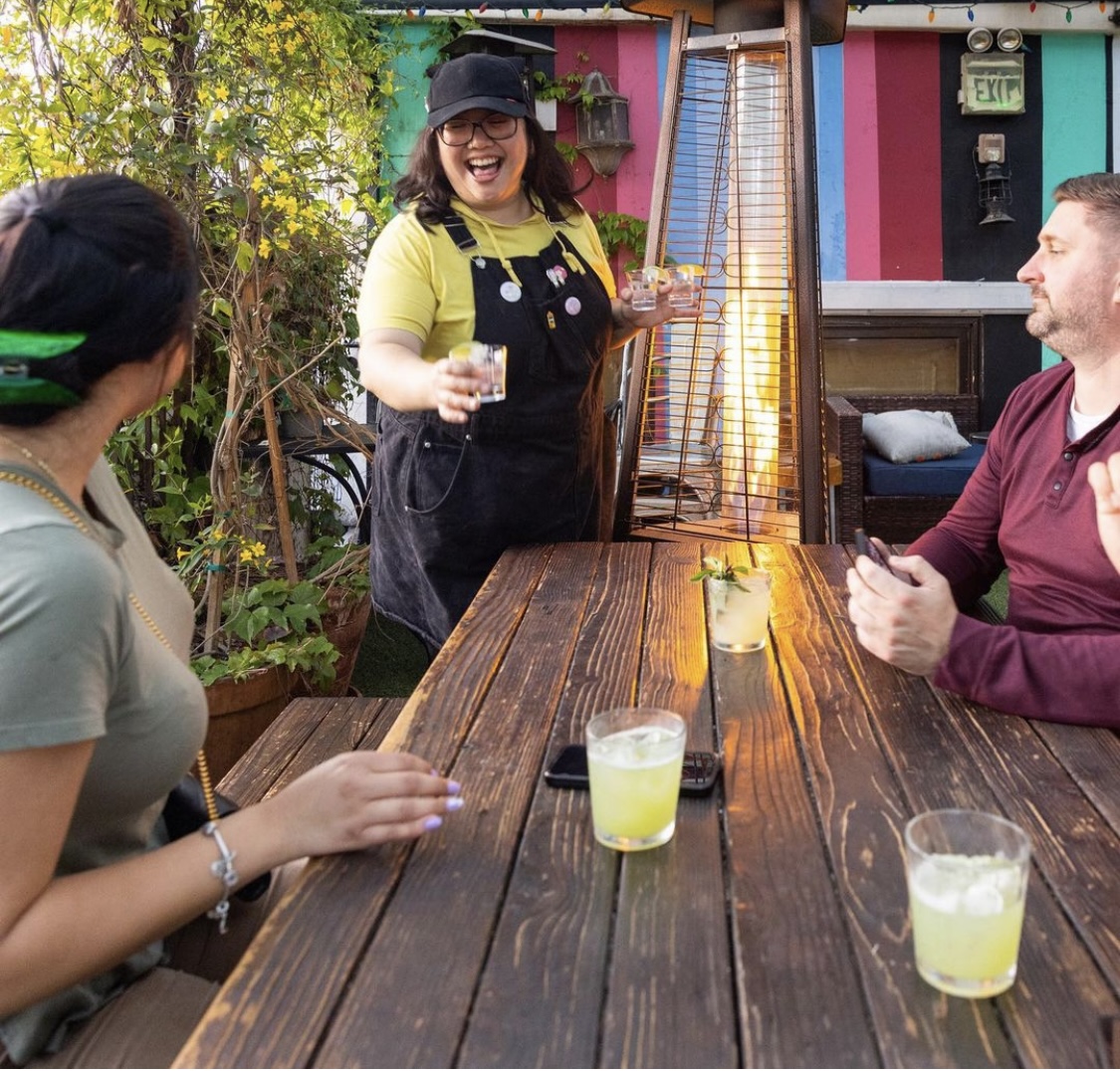 It’s giving backyard party vibes that you never knew you needed. With a live DJ tonight and all weekend long plus our classic menu of craft cocktails, is there any other way you’d want to spend your Friday night?
mezcalerolbc.com/cocktails.
#patiovibes #longbeachbars #yelpla #yelpoc