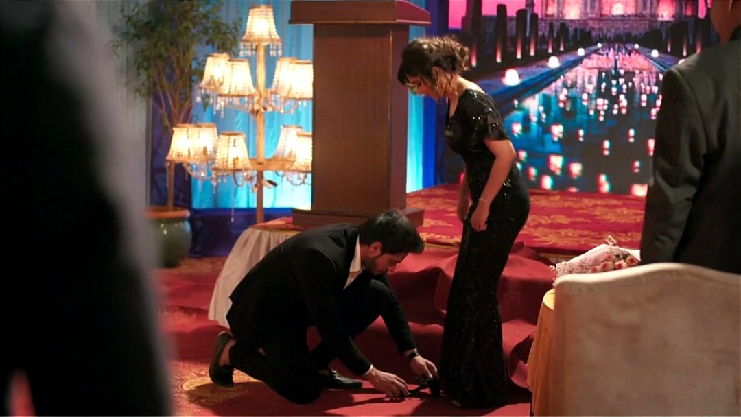 Anju Das on Twitter "His breath hitched for a moment there. She doesn