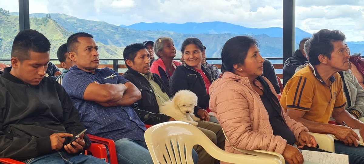 agendanacionalc's tweet photo. !seguimos en nuestras luchas!. Hoy desde la Zona de Reserva Campesina de la montaña Caucana, Paez, Inzá, Totoró. Consolidando una propuesta de Reforma Agraria
@AgenciaTierras @ADR_Colombia @MinAgricultura https://t.co/BY47LDeN7H