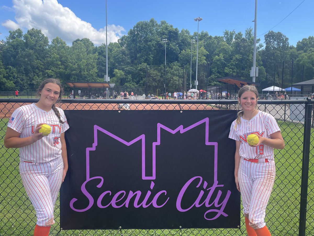 UnitySizemore's tweet photo. Home runs for @AvaTwilley @kendalw2027, great comeback but came up a little short, 11 to 10 after scoring 7 runs in the top of the last inning. https://t.co/Wycg6wsJCC