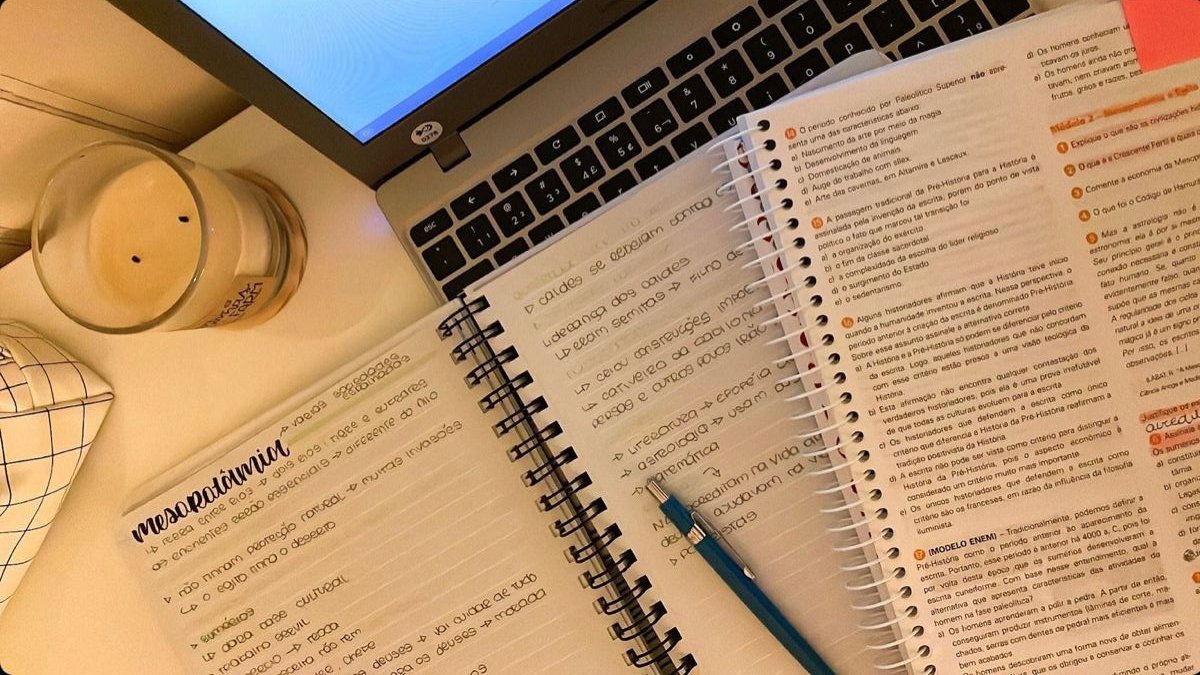 k0ubf's tweet image. ◌₊˚⋆ materiais para vestibulares/enem no drive + grupos de matérias/cursos online no telegram:
         — uma thread pro #studytwtbr/#studytwt