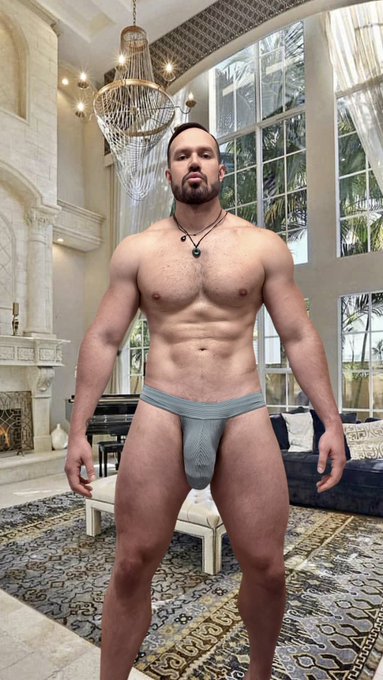 Good night everyone!!!

Enjoy all vídeo in my onlyfans 
https://t.co/Zl0tzklyv4 
30% off new subscribers