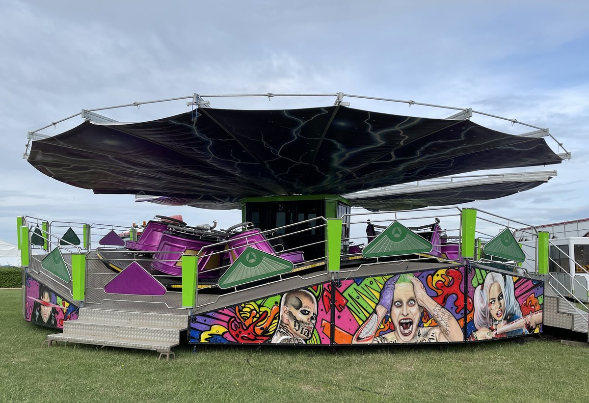 Campbell Park is looking pretty, with rehearsals being held ahead of India Day on Saturday (24th June). Info at: idmk.org @ID_MK #miltonkeynes #lovemk