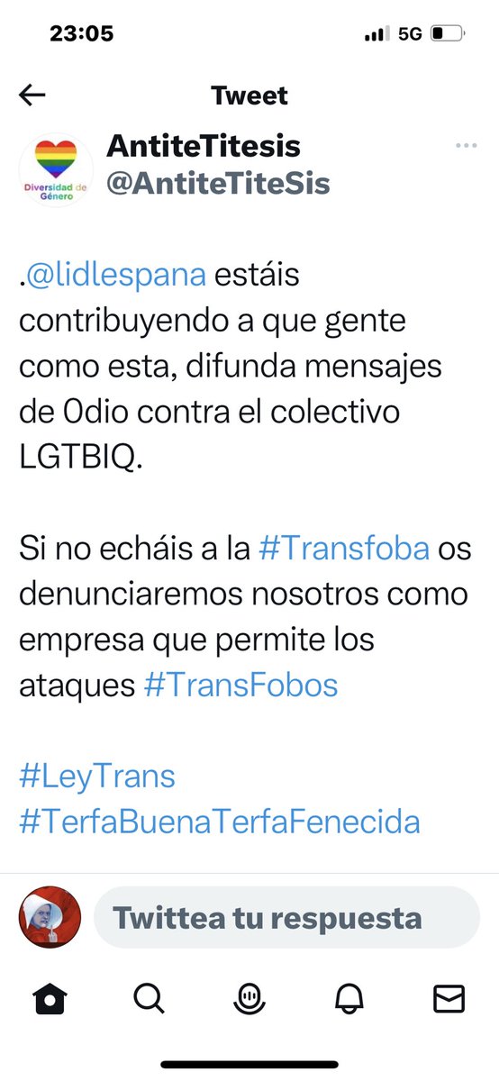 fauCescu's tweet photo. @paragonperez Vaya, y esto? https://t.co/DxCOJSvtA2