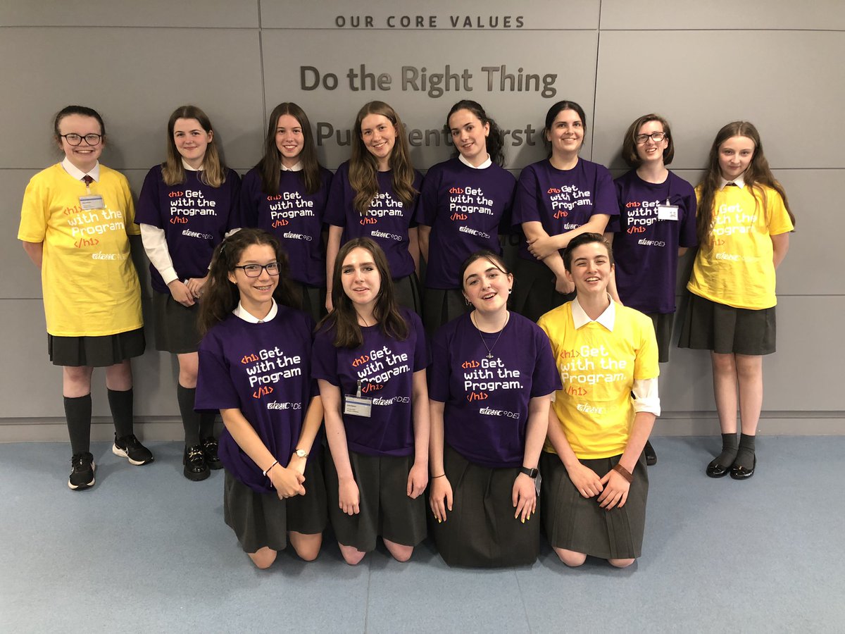 dressCodeHQ's tweet photo. A huge thank you to @MorganStanley TAP grads for such an amazing hackathon. @BmuirComputing @StNiniansComp @St_Rochs @whitehillbuscom @clydebankhigh @UGSchool @bhs_bacs @StThomasAqSec @dacomputing @KnightswoodSec  @DigiMrMacLeod  thank you for coming along 💙 #ClosingTheGenderGap https://t.co/E51CNdEViG