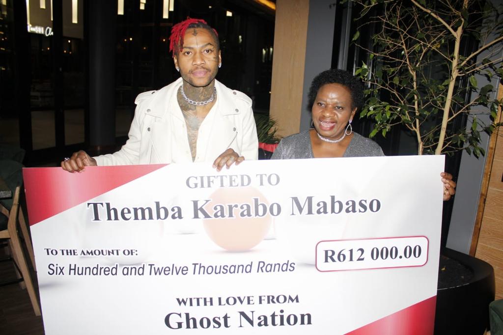 I have respect for only ONE FAN BASE IN SA - GHOSTNATION

NOTHING comes close to the wonders that you have worked for our fav 

PROJECT SEPTHEMBA
GHOSTNATION FOR THEMBA
#ThembaMyInkedWorldS2