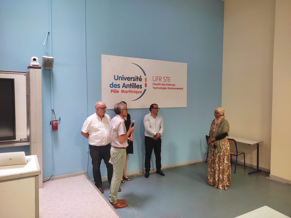 Soutenance de thèse UFR STE Présentation solennelle du jury, présentation des travaux, échanges et élévation au grade de docteur es chimie. Mahado Said Ahmed a parfaitement mis en valeur ses travaux, son investissement et ses impressionnants résultats ce lundi 19 juin. BRAVO