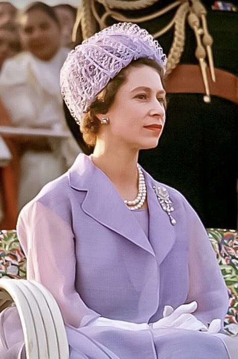 The Queen in India, 1961. 

#QueenElizabethII