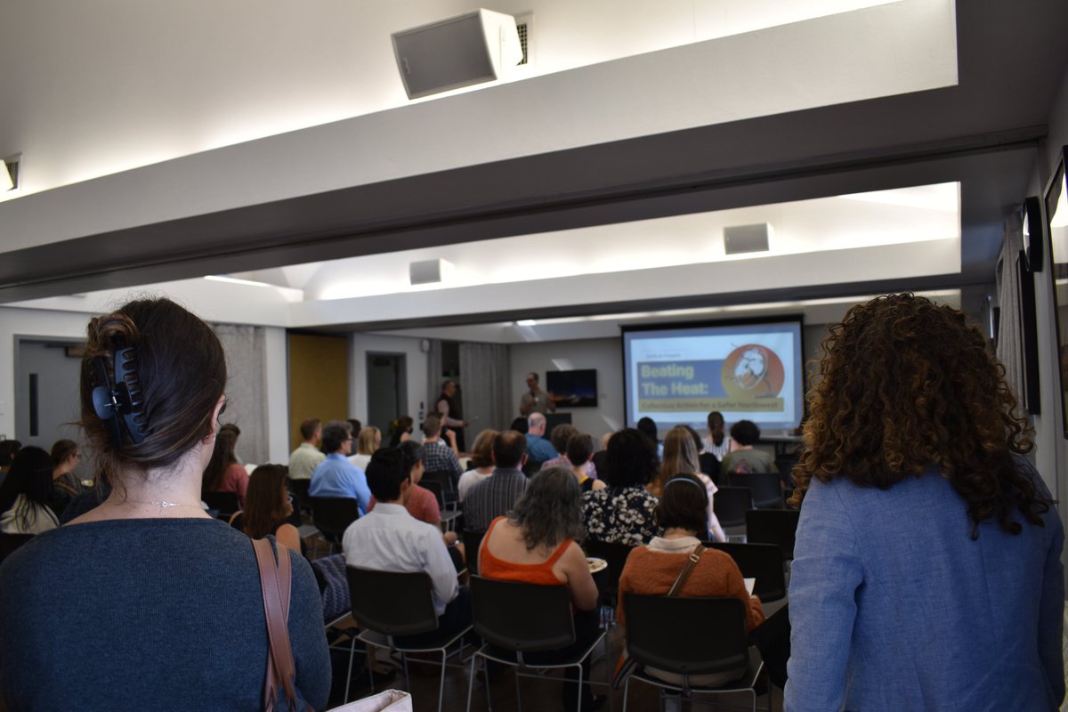 Thanks to everyone who joined us at our event last night, "Beating the Heat: Collective Action for a Safer Northwest!" We appreciated your enthusiasm, questions + optimism for a more heat resilient future 🌏
<a href="/CIG_UW/">Climate Impacts Group</a> <a href="/uwglobalchange/">CHanGE</a> @lyliannasea @AngelaCabotaje <a href="/laurenbjenks/">Lauren Jenks</a>